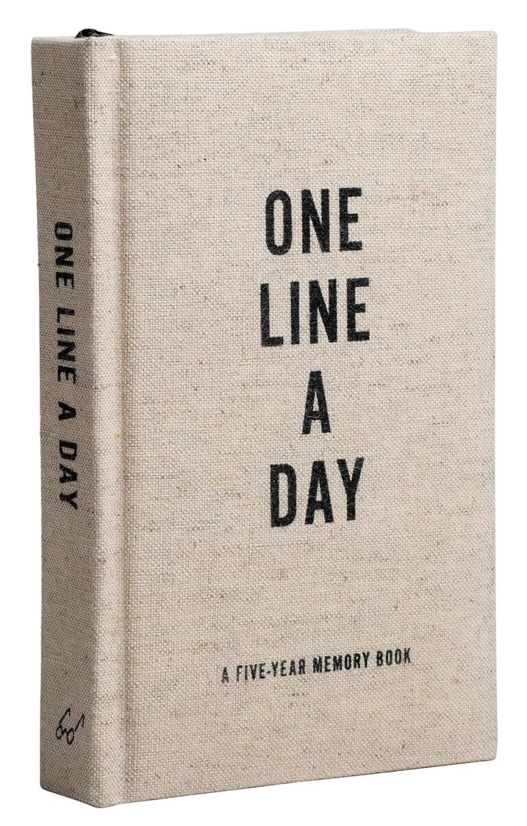 Canvas One Line a Day ( HC )
